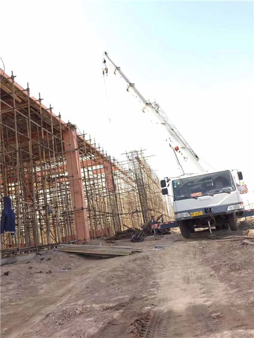 太原市吊车作业的安全注意事项有哪些？